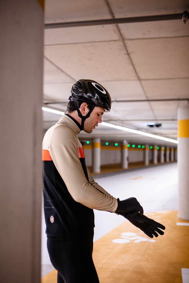 Pourquoi vous devriez porter des gants de cyclisme, même en été